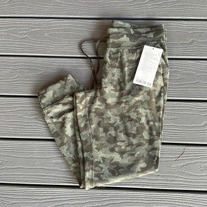 Lululemon Ready to Rulu 7/8 Jogger size 10